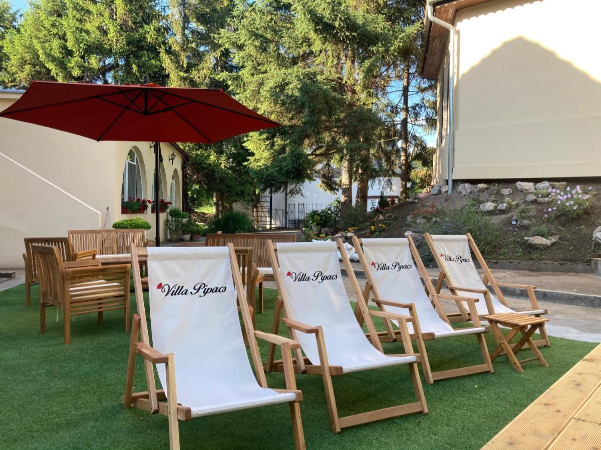 B&B Villa Pipacs Feketić Buitenkant foto