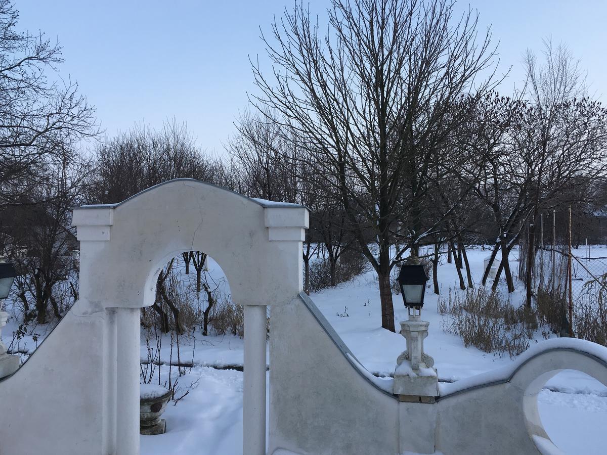 B&B Villa Pipacs Feketić Buitenkant foto